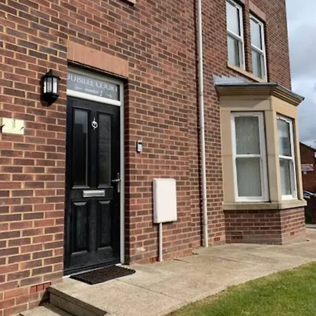Jubilee House - Townhouse * Filey